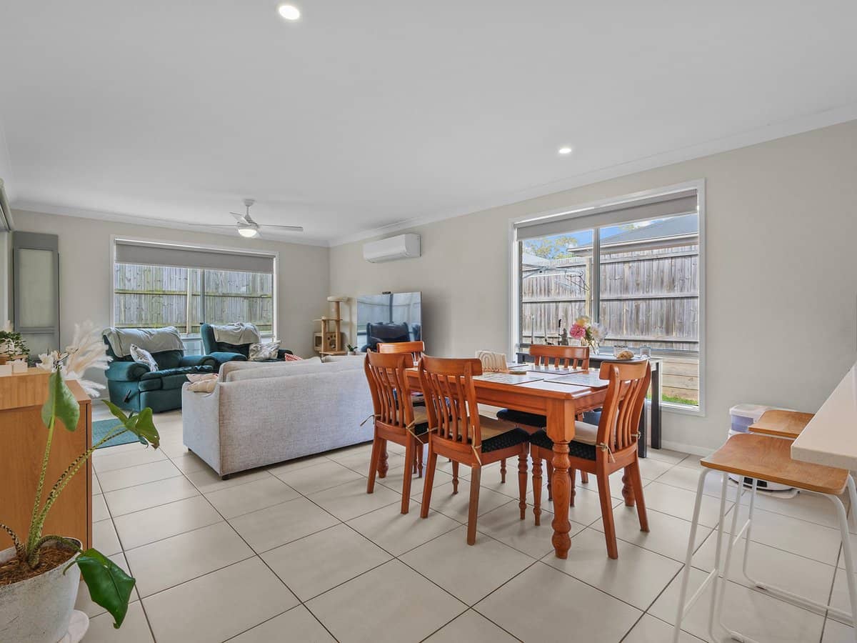 14 Marigold Street, ELLEN GROVE - Thumbnail 5