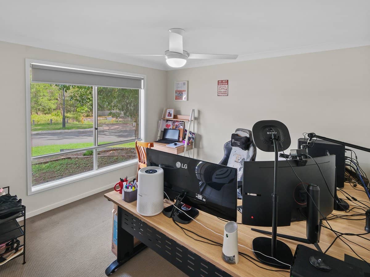 14 Marigold Street, ELLEN GROVE - Thumbnail 6