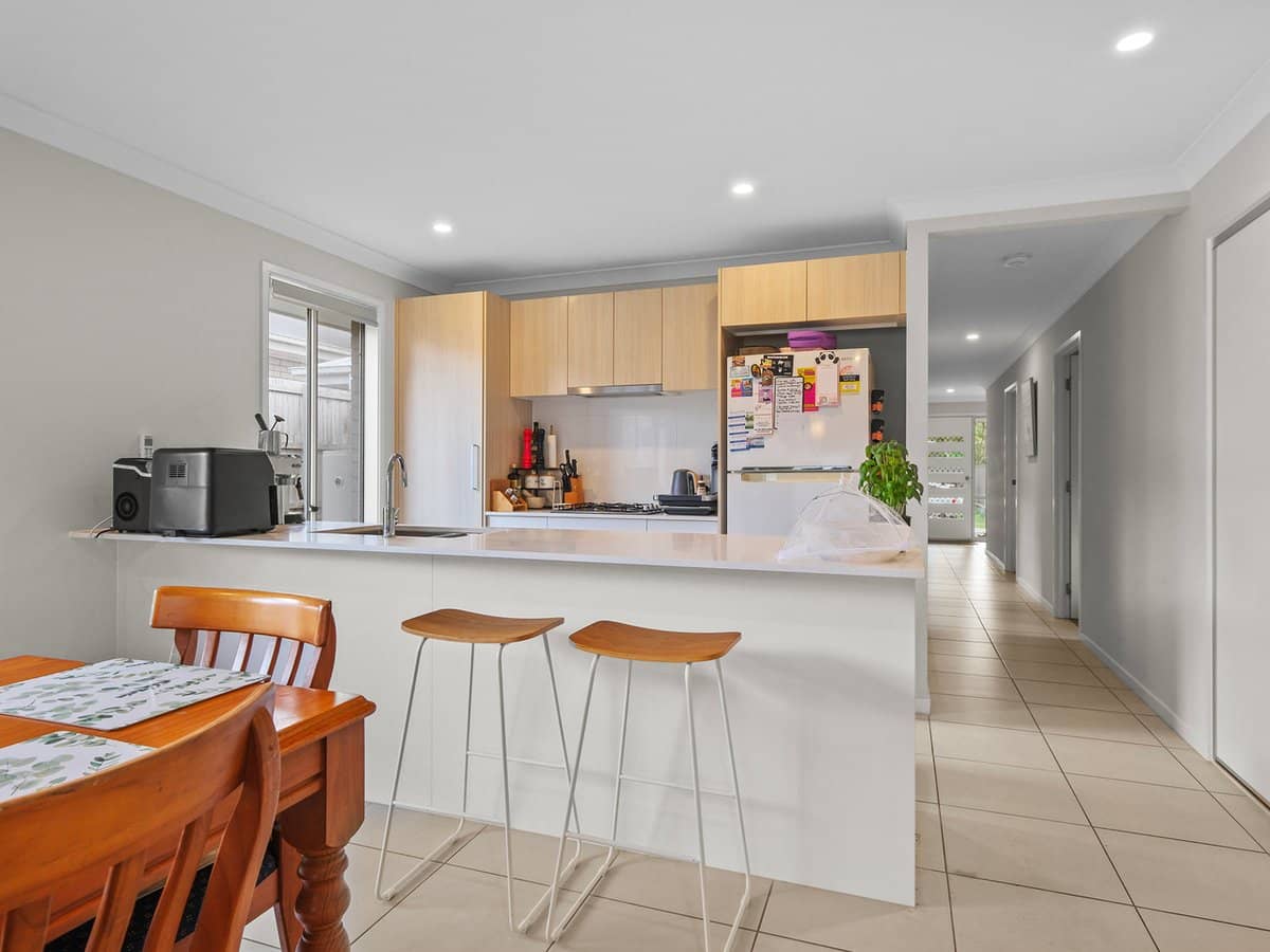 14 Marigold Street, ELLEN GROVE - Thumbnail 8