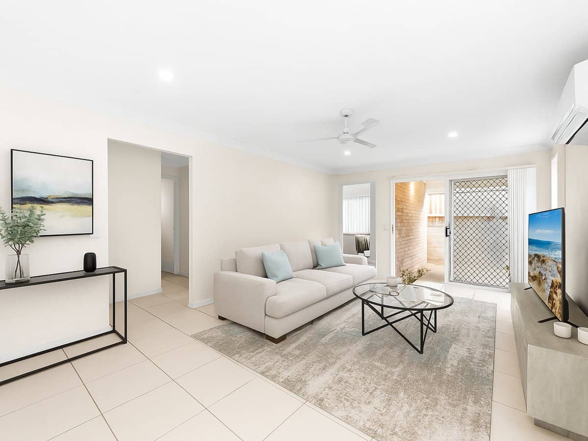 5 Larcom Crescent, REDBANK PLAINS - Thumbnail 5