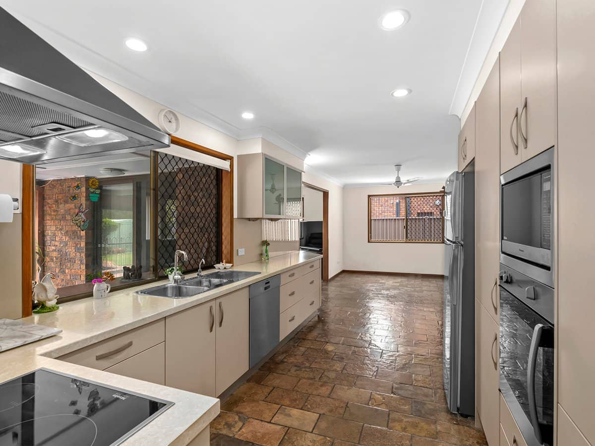 7 Ardee Court, KEPERRA - Thumbnail 5