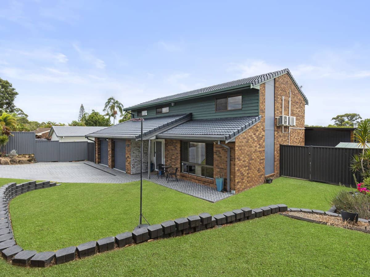 80 Cottesloe Drive, ROBINA - Thumbnail 3