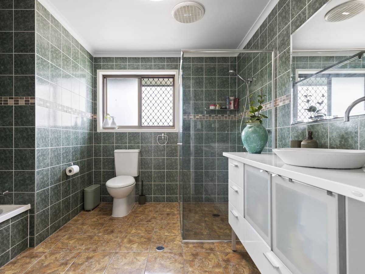 80 Cottesloe Drive, ROBINA - Thumbnail 14