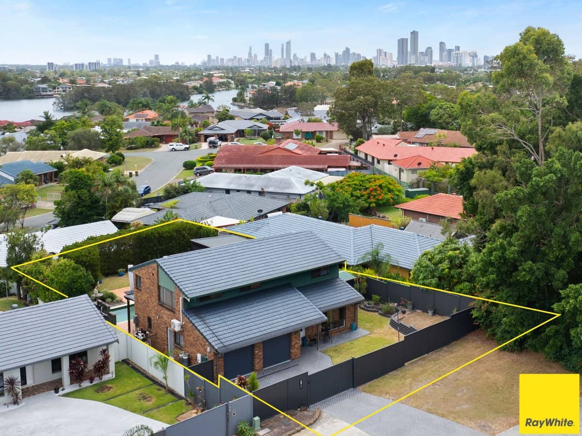 80 Cottesloe Drive, ROBINA - Thumbnail 24