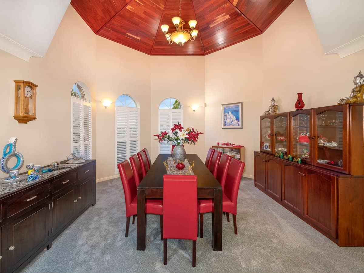 23 Picasso Crescent, CARSELDINE - Thumbnail 9