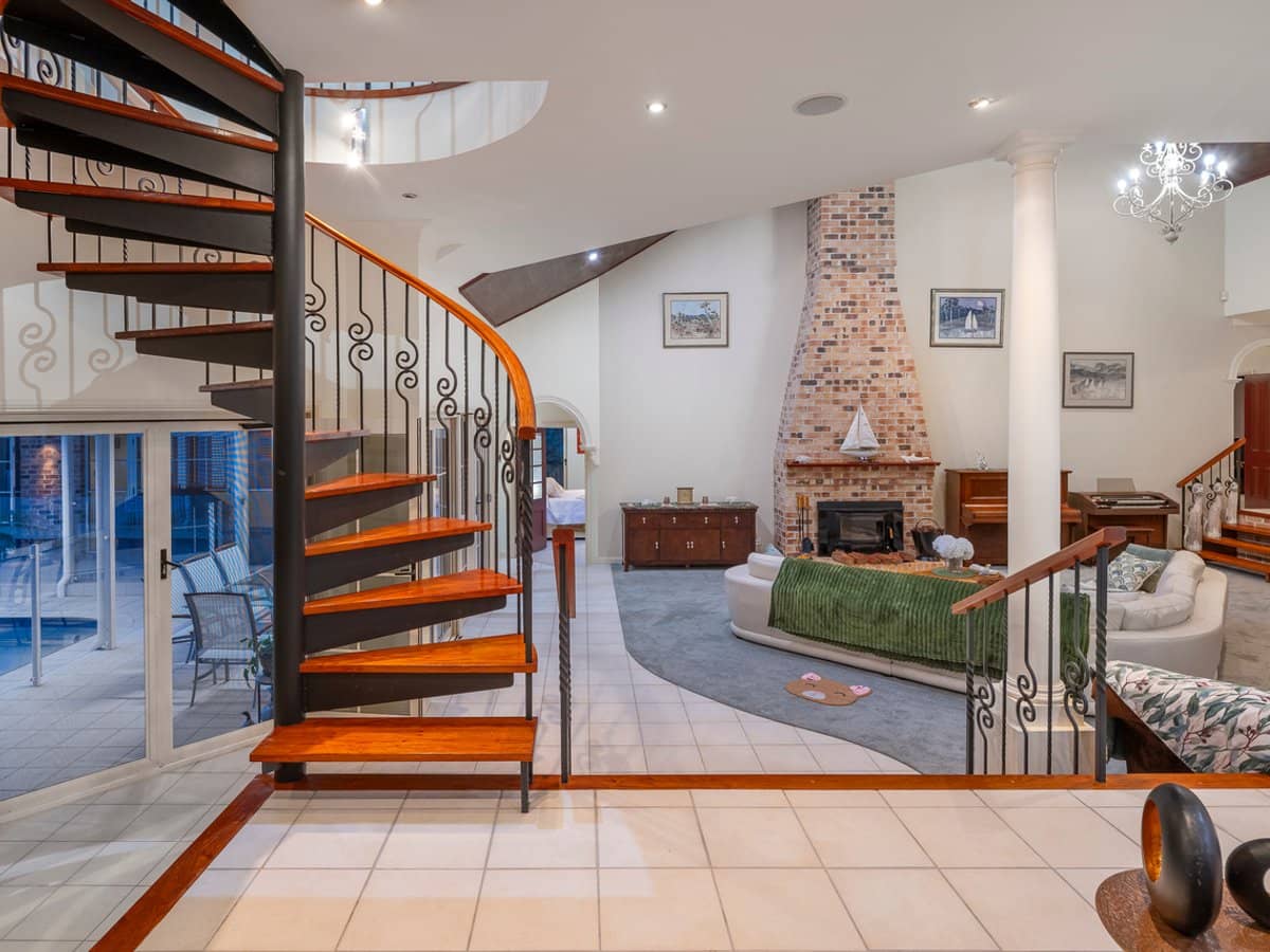 23 Picasso Crescent, CARSELDINE - Thumbnail 14