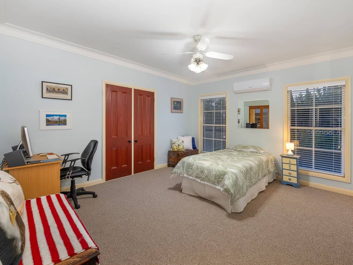 23 Picasso Crescent, CARSELDINE - Thumbnail 20