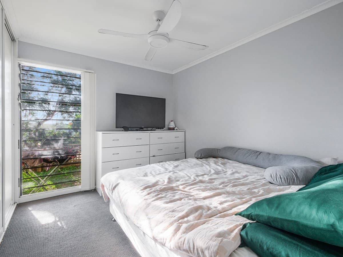 27 Old Logan Road, GAILES - Thumbnail 9