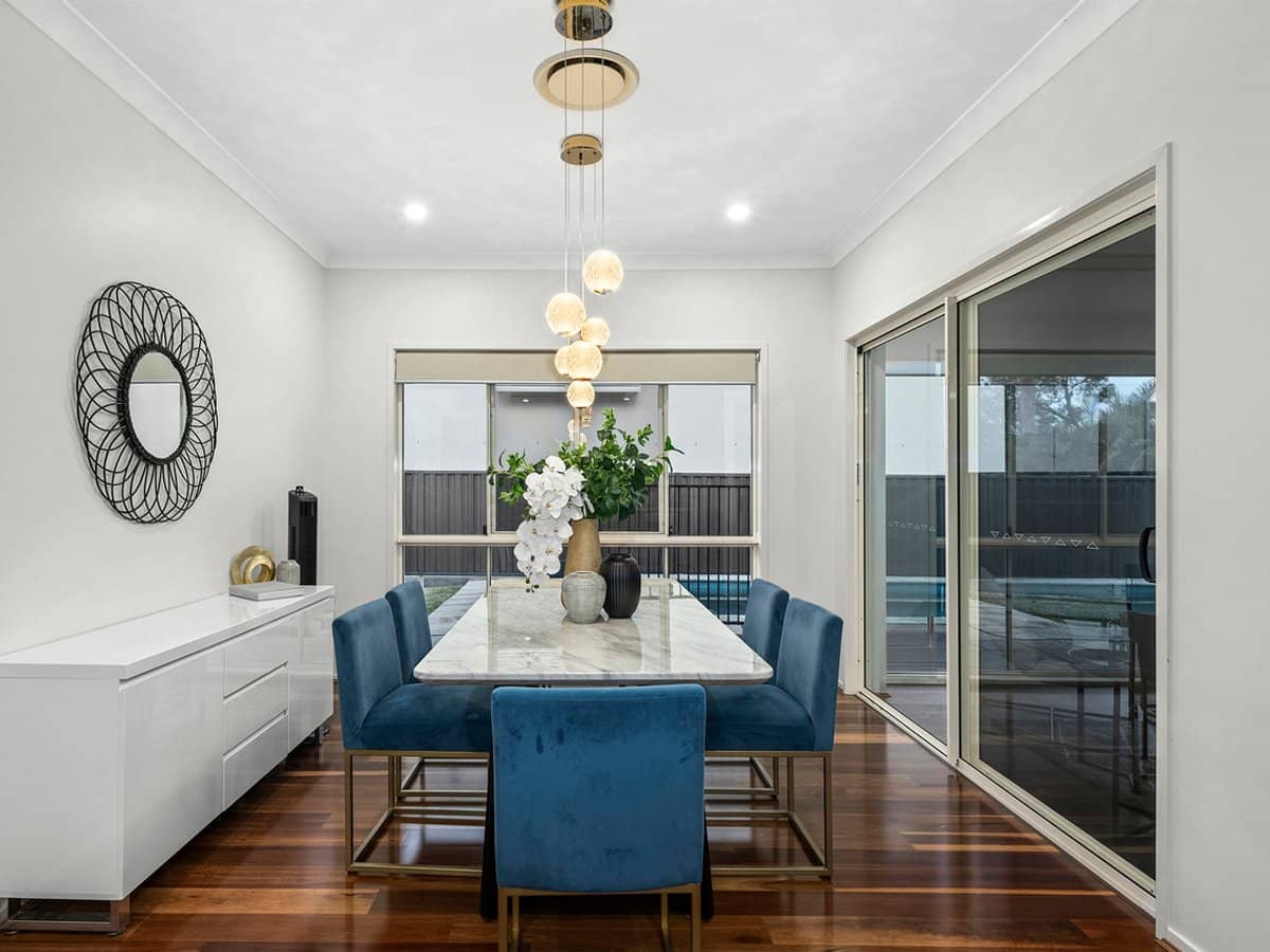 5 Silverbirch Place, BRIDGEMAN DOWNS - Thumbnail 12