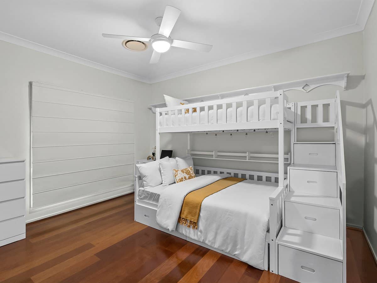 5 Silverbirch Place, BRIDGEMAN DOWNS - Thumbnail 17