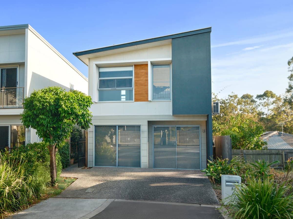 9 Cromwell Court, DOOLANDELLA - Thumbnail 1