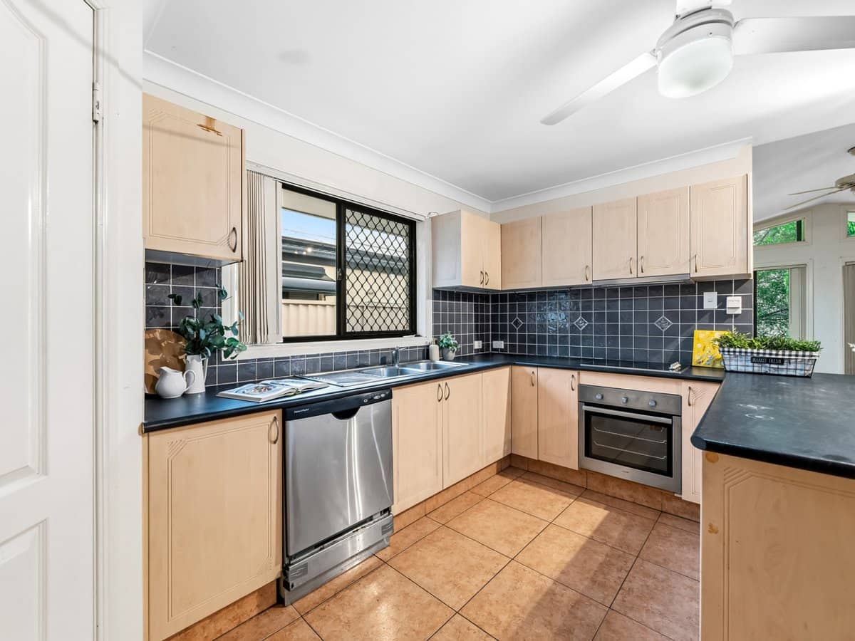 18 Scenic Cresent, SPRINGFIELD - Thumbnail 3