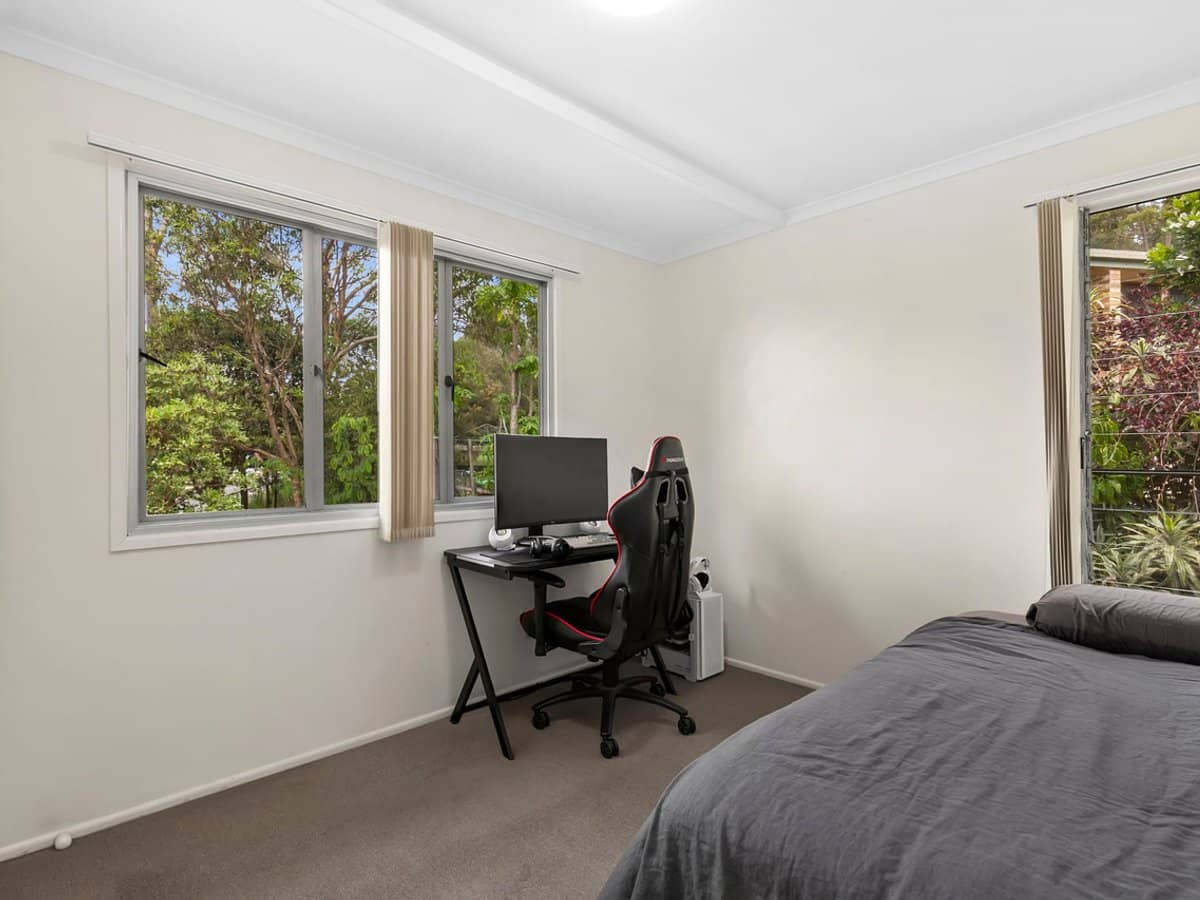 9 Syma Street, CHERMSIDE WEST - Thumbnail 7