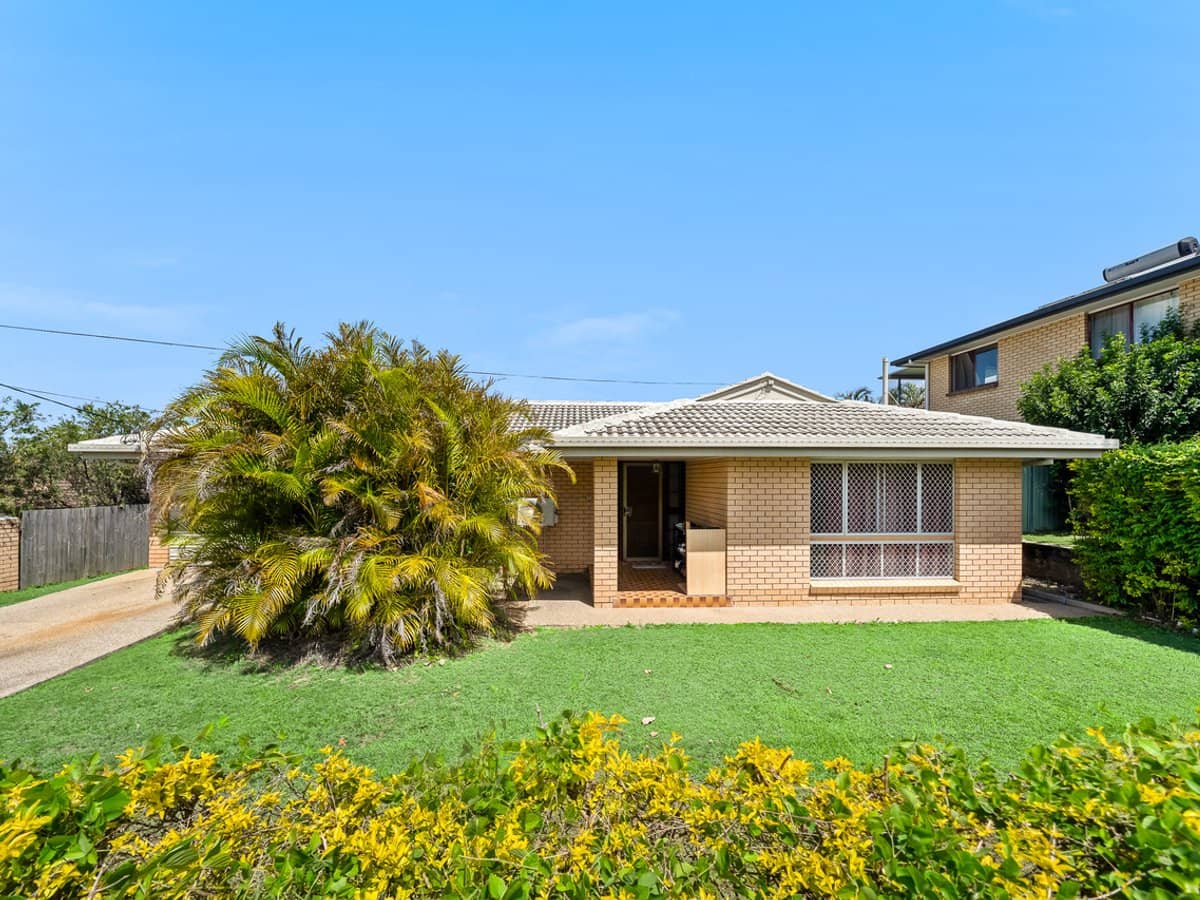 34 Collingwood Drive, COLLINGWOOD PARK - Thumbnail 2