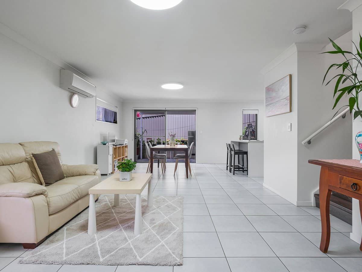 25 Farinazzo Street, RICHLANDS - Thumbnail 6