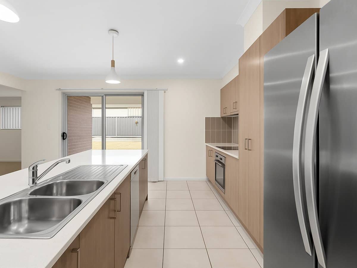 52 Nevada Road, PARK RIDGE - Thumbnail 2