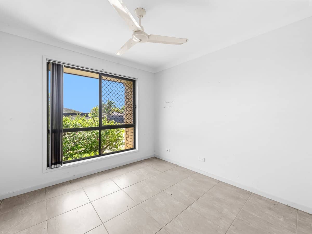 71 Ambrose Drive, AUGUSTINE HEIGHTS - Thumbnail 9