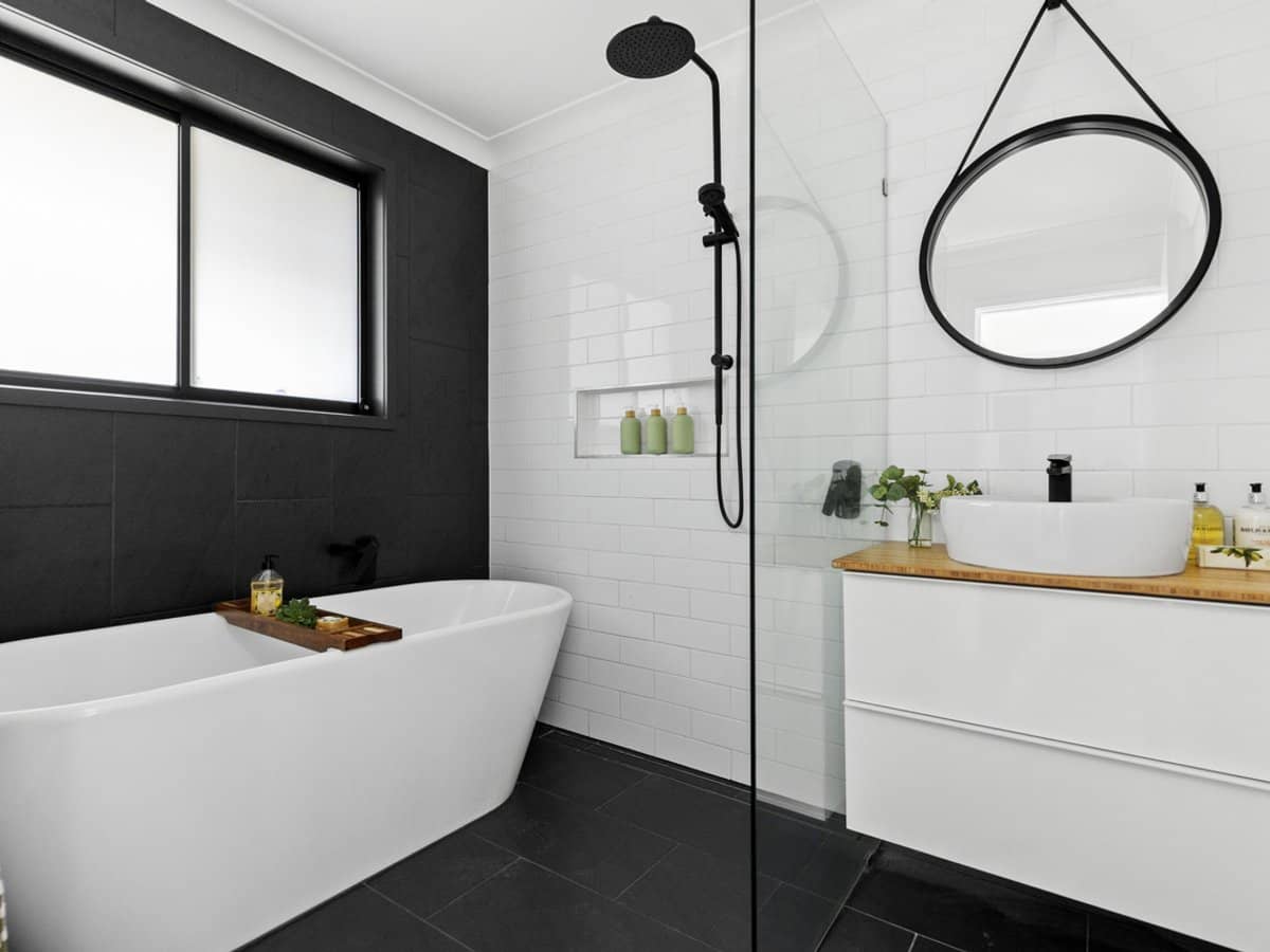 1 Saint Andrews Glade, ROBINA - Thumbnail 14