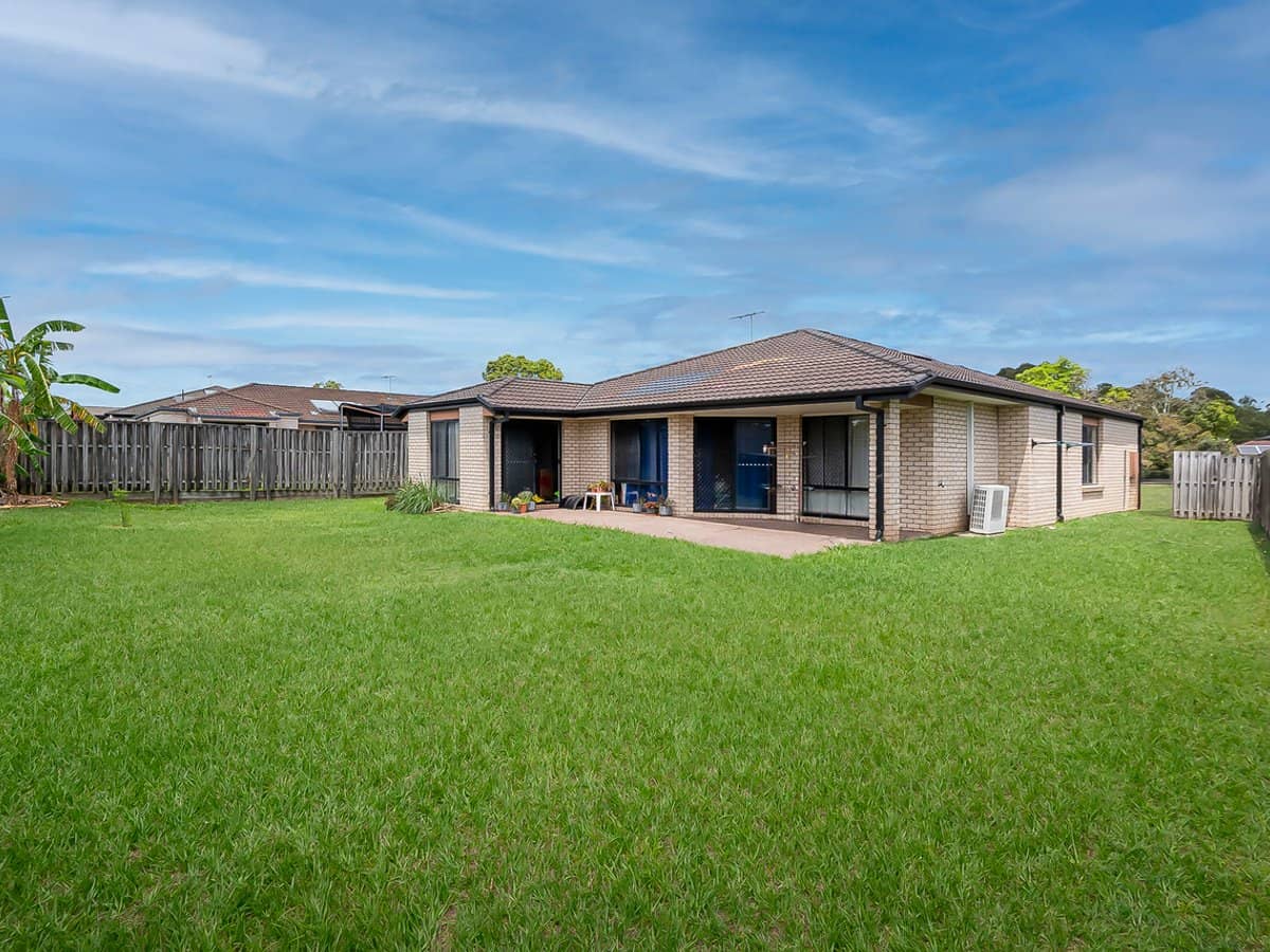 3 Marilyn Place, MORAYFIELD - Thumbnail 16
