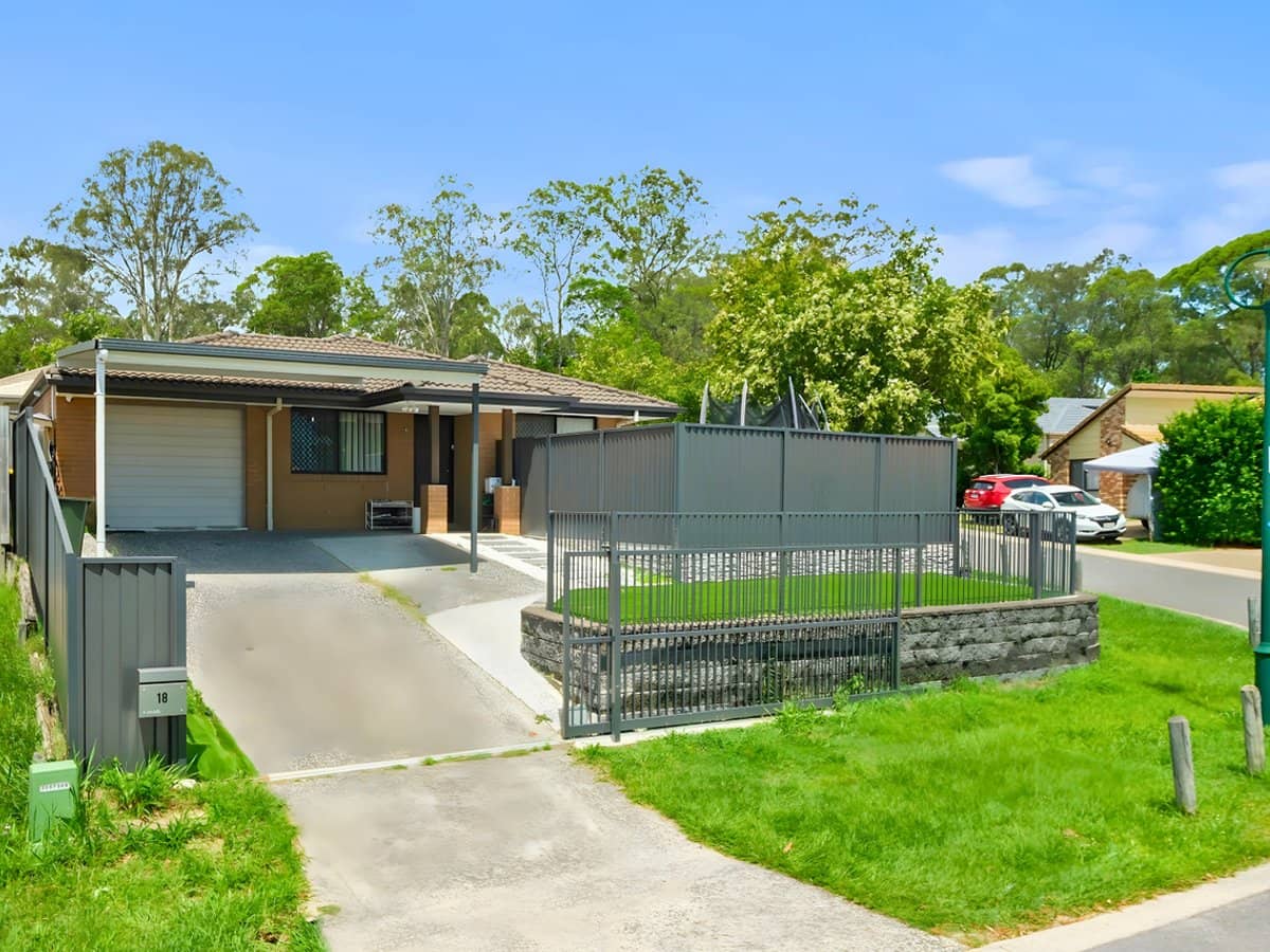 18 Flower Place, RICHLANDS - Thumbnail 1