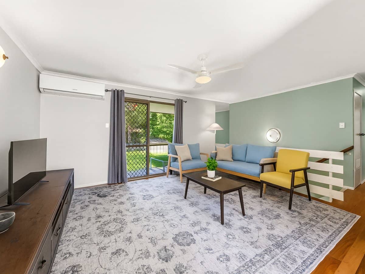 7 Vicki Street, REDBANK PLAINS - Thumbnail 4