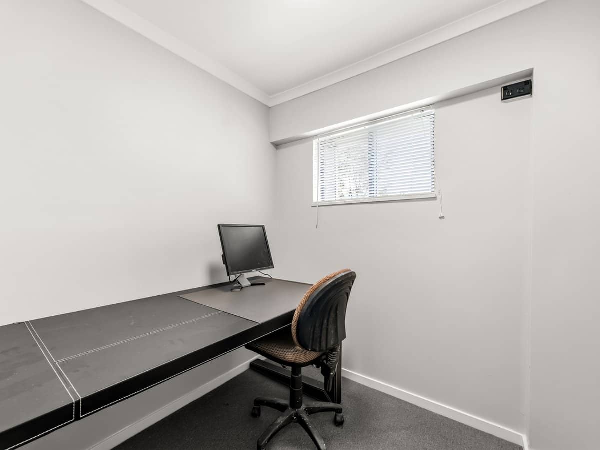 7 Vicki Street, REDBANK PLAINS - Thumbnail 15