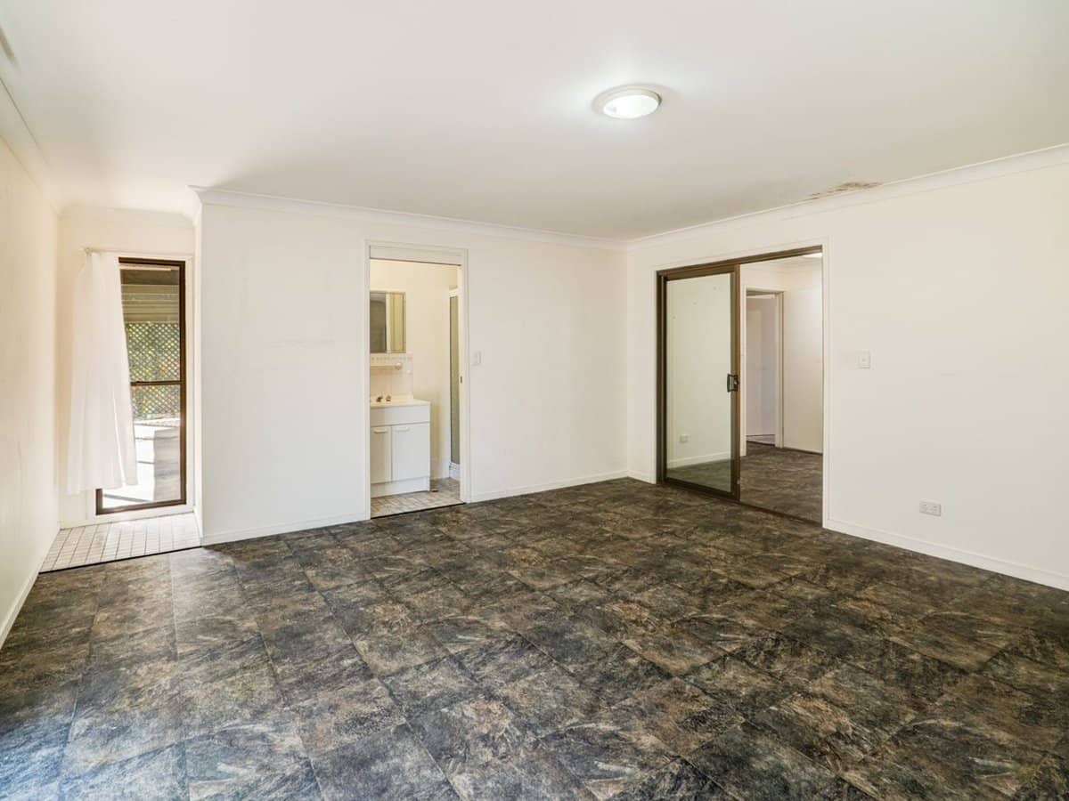 8 Rashford Street, Esk - Thumbnail 11