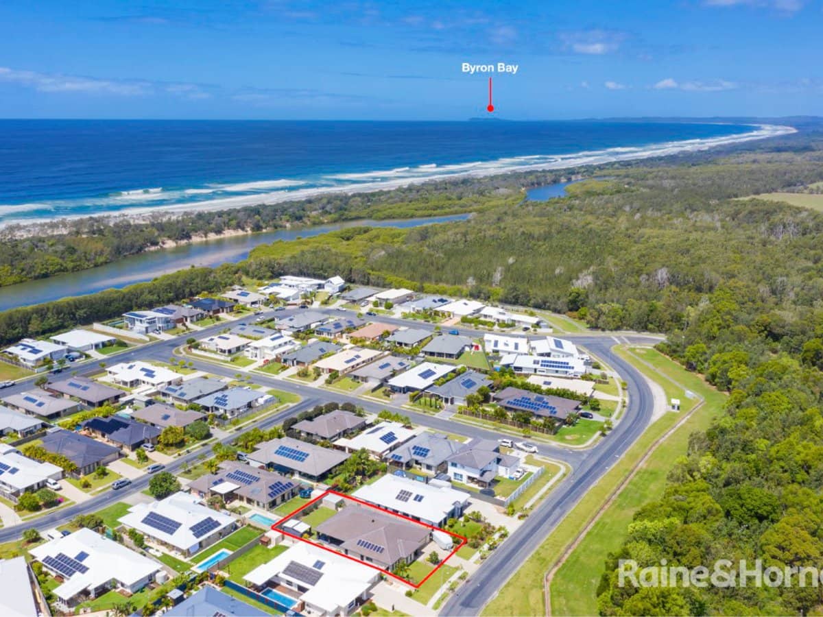 18 Toshack Place, POTTSVILLE - Thumbnail 21