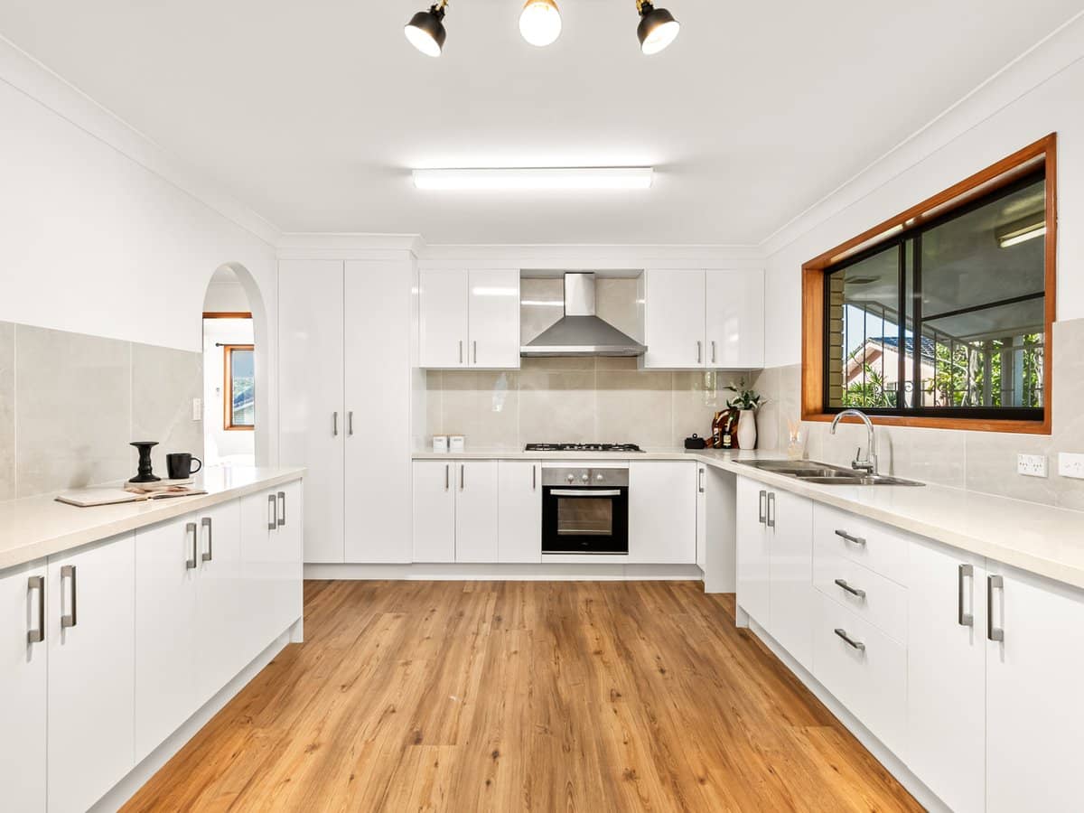 2 Reculver Street, ROBERTSON - Thumbnail 10