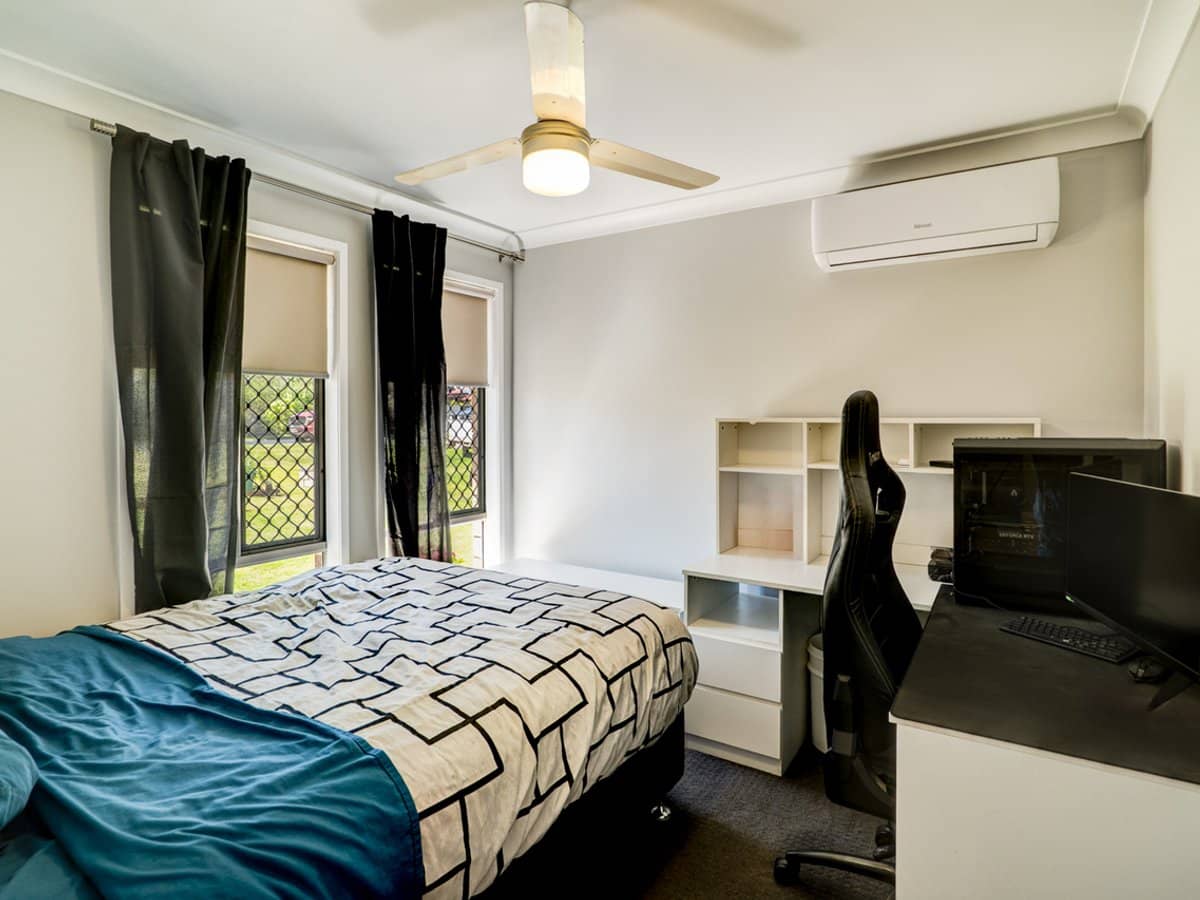 45 Titmarsh Circuit, FERNVALE - Thumbnail 13