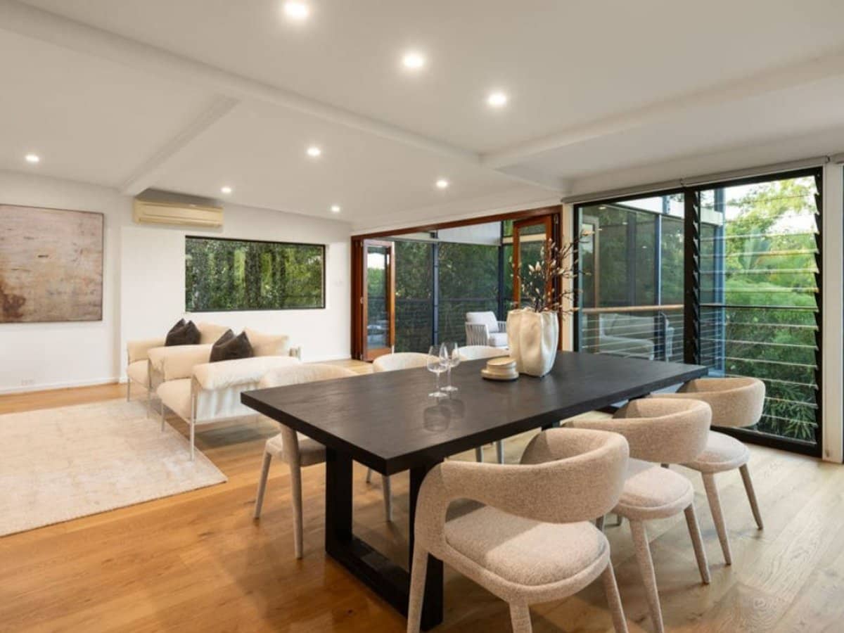 57 Blackstone Street, INDOOROOPILLY - Thumbnail 4