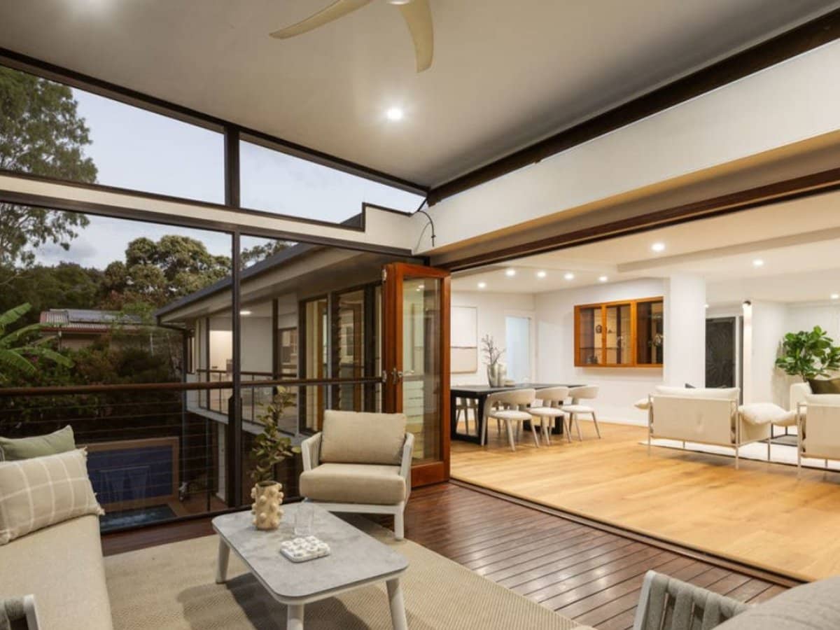 57 Blackstone Street, INDOOROOPILLY - Thumbnail 6