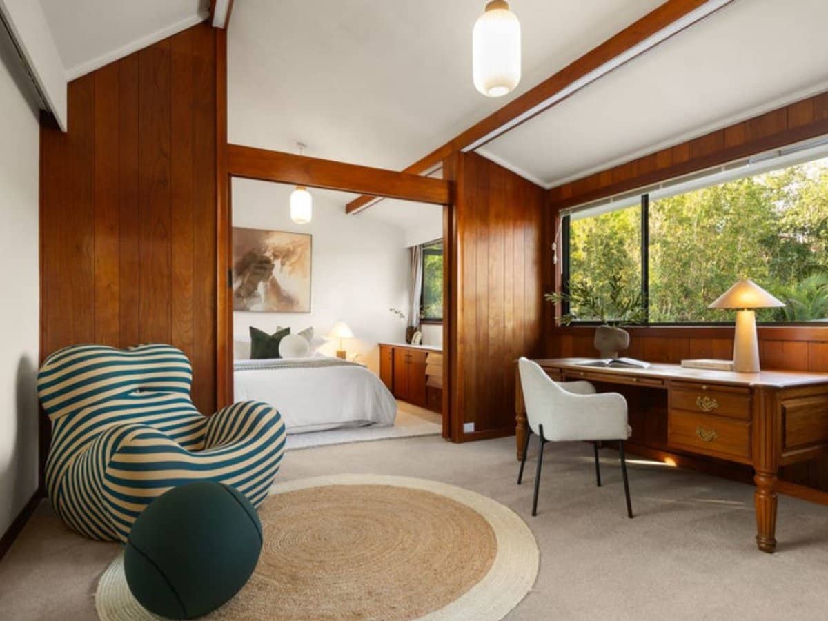 57 Blackstone Street, INDOOROOPILLY - Thumbnail 13