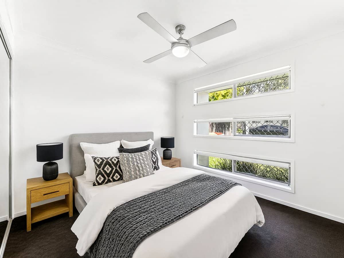 9 Fair Street, ONE MILE - Thumbnail 7