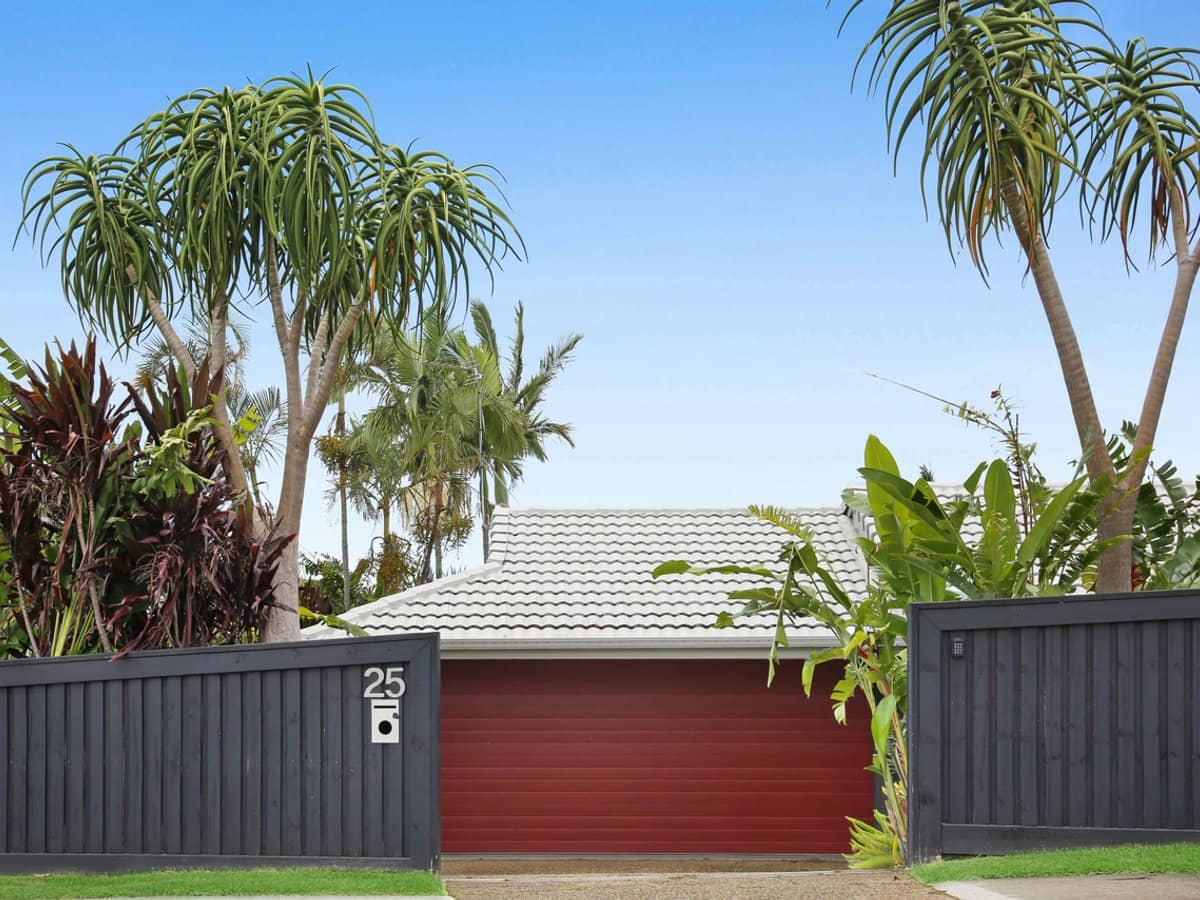 25 Huntingdale Crescent, ROBINA - Thumbnail 25