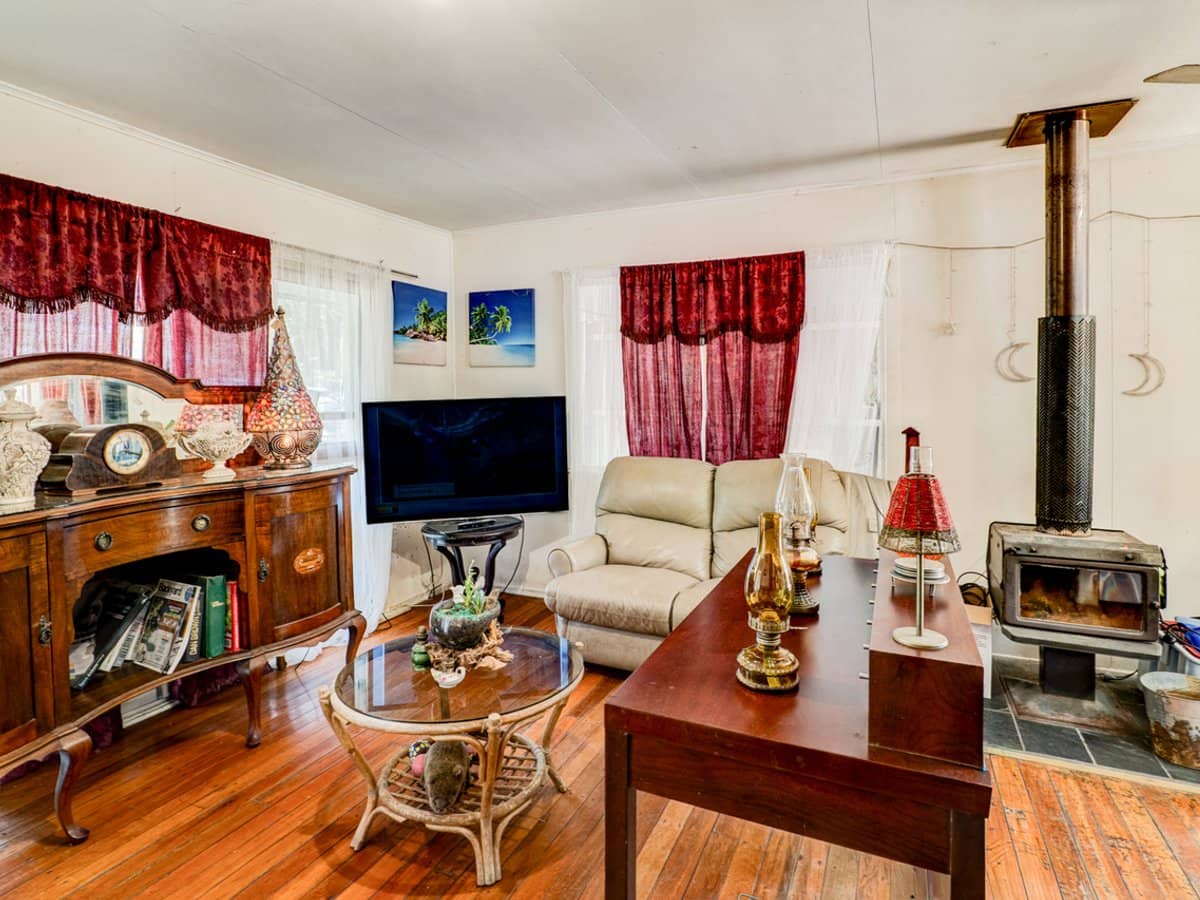 11 Vine Road, COOMINYA - Thumbnail 4