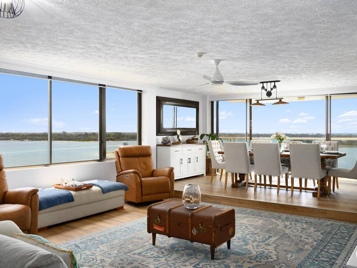 316-318 Marine Parade, LABRADOR - Thumbnail 2