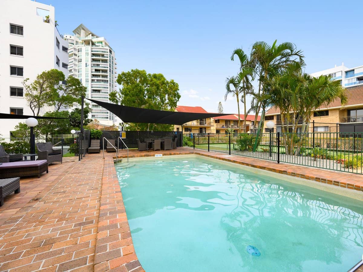 316-318 Marine Parade, LABRADOR - Thumbnail 11