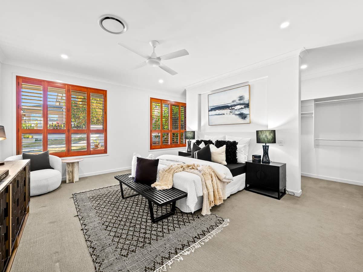 106 Kookaburra Circuit, ROCHEDALE - Thumbnail 11