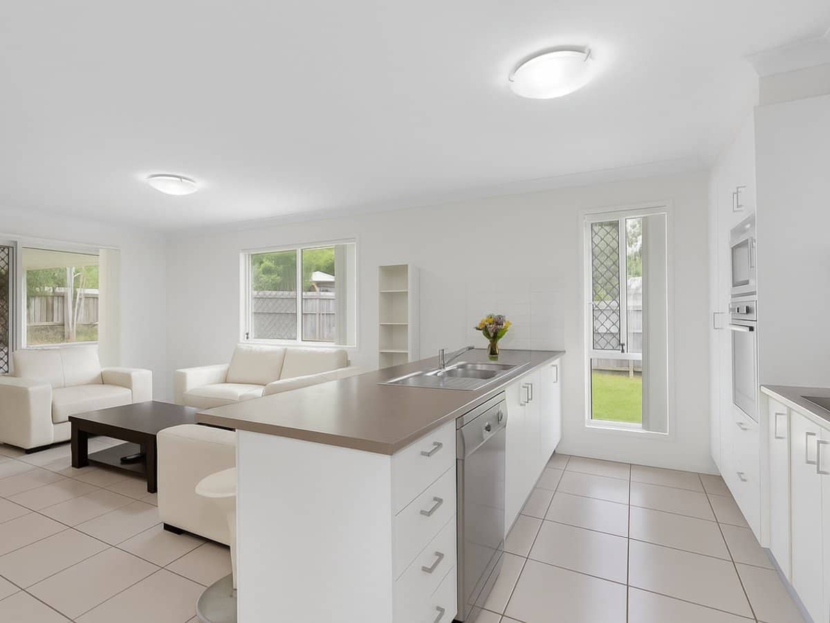 1 Elmore Court, BUNDAMBA - Thumbnail 3