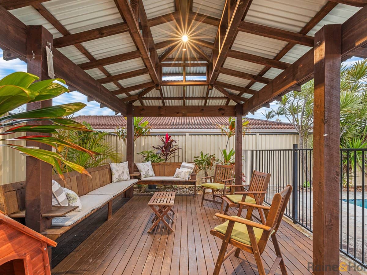 50 Overall Drive, POTTSVILLE - Thumbnail 5