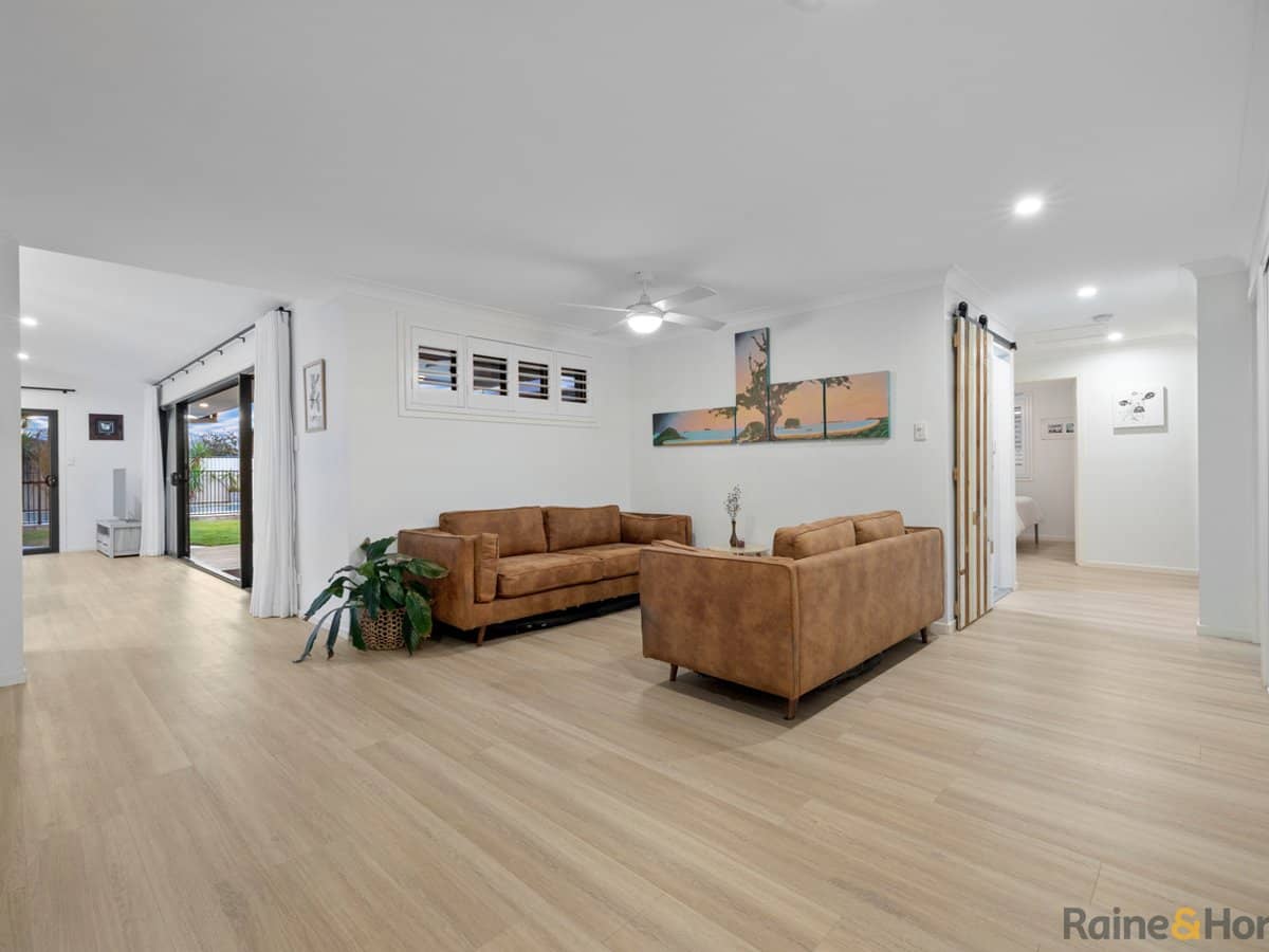 50 Overall Drive, POTTSVILLE - Thumbnail 10