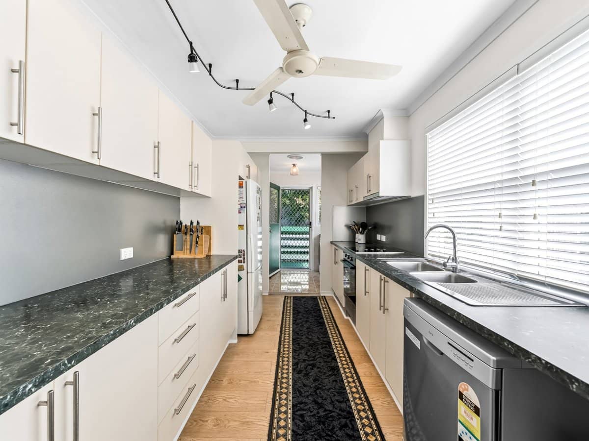 28 Kokoda Street, DARRA - Thumbnail 8