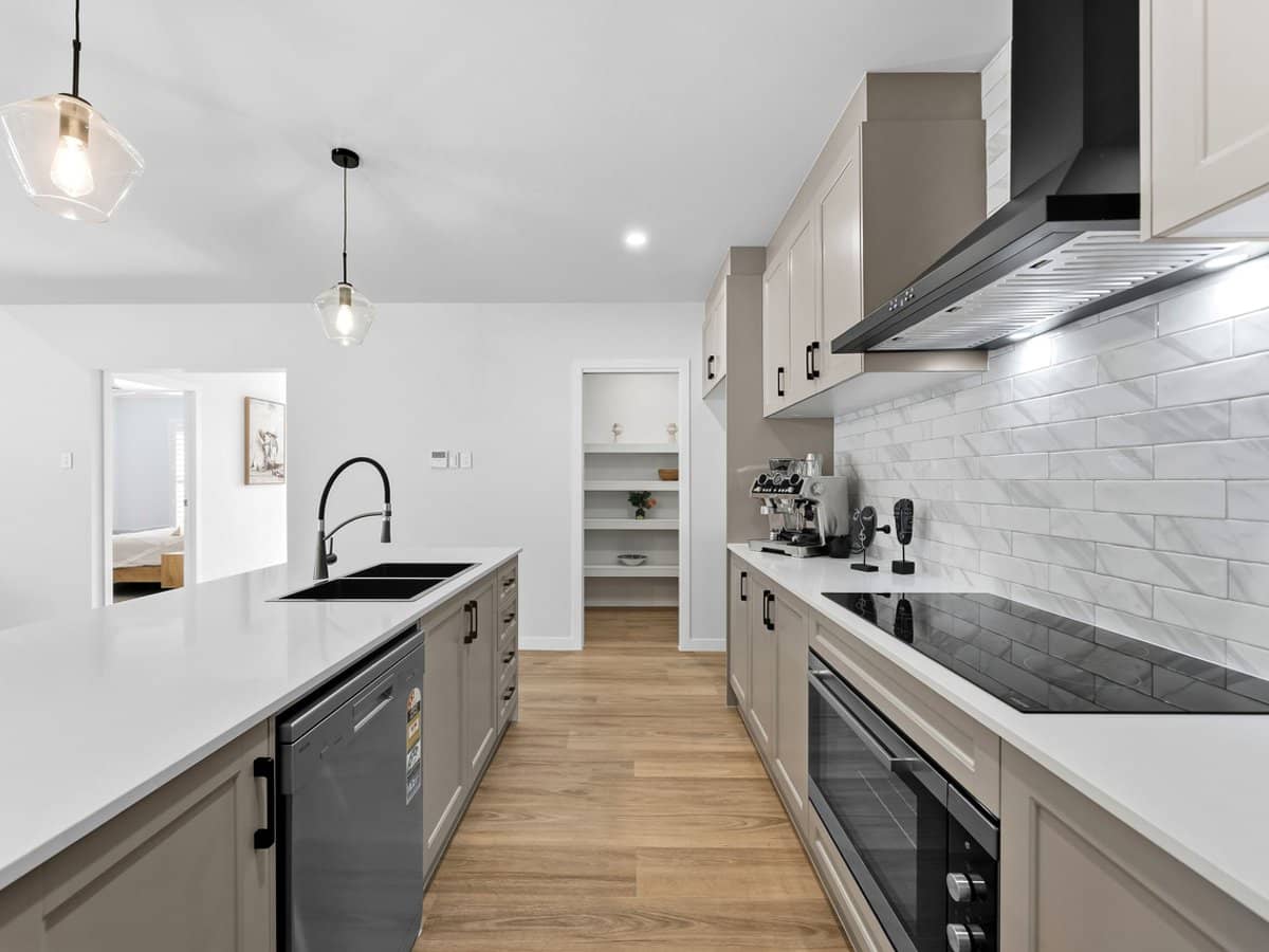 25B Binnalong Street, ROCHEDALE SOUTH - Thumbnail 3