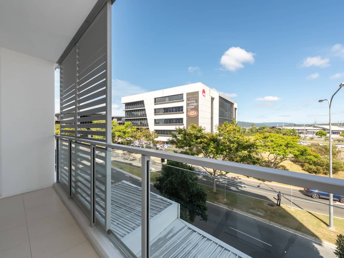 133 Laver Drive, ROBINA - Thumbnail 10