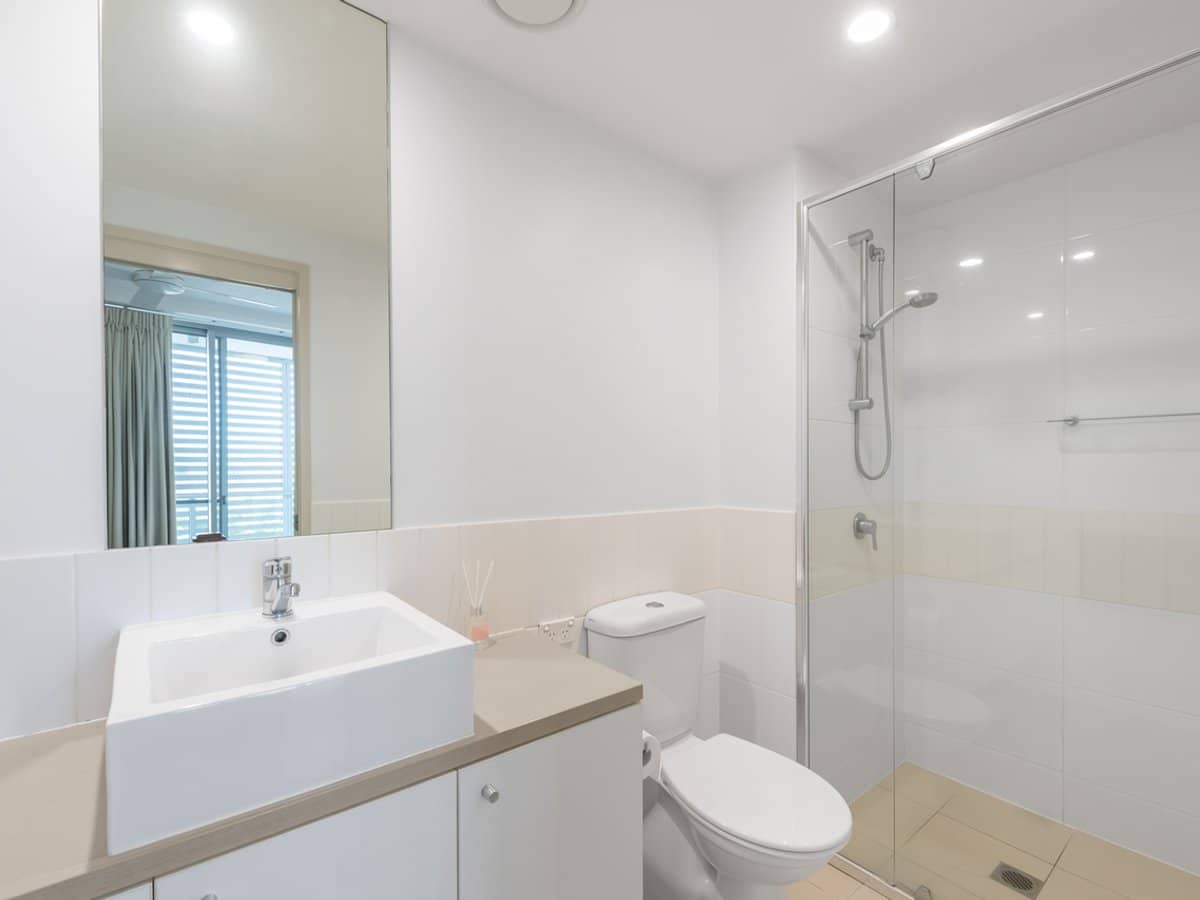 133 Laver Drive, ROBINA - Thumbnail 11