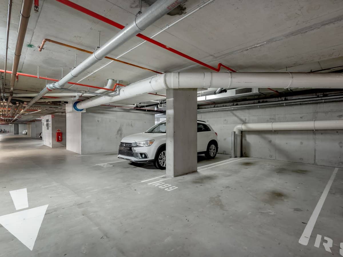 133 Laver Drive, ROBINA - Thumbnail 14