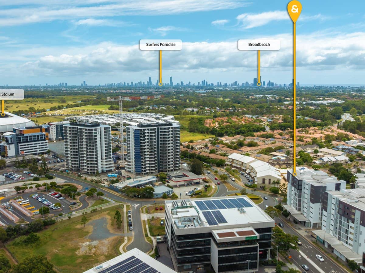 133 Laver Drive, ROBINA - Thumbnail 15