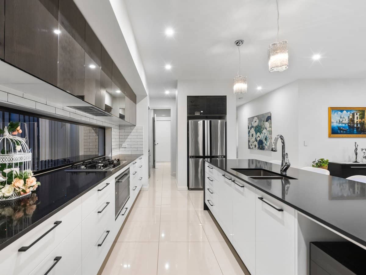 60 Splendour Street, ROCHEDALE - Thumbnail 11