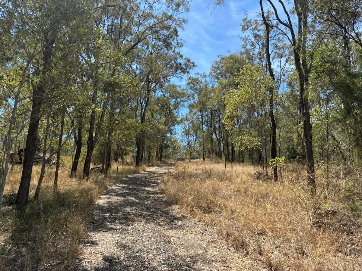 2595 Forest Hill Fernvale Road, RIFLE RANGE - Thumbnail 2